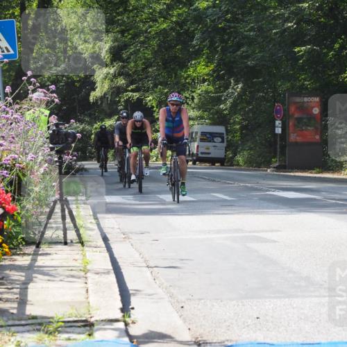 08.09.2024 - Stadtparktriathlon Zöllner http://msf.ph/oto/7013981 08.09.2024 12:14:29 Radfahren 701, 702, 714, 784, 820, 904 meine-sportfotos.de
