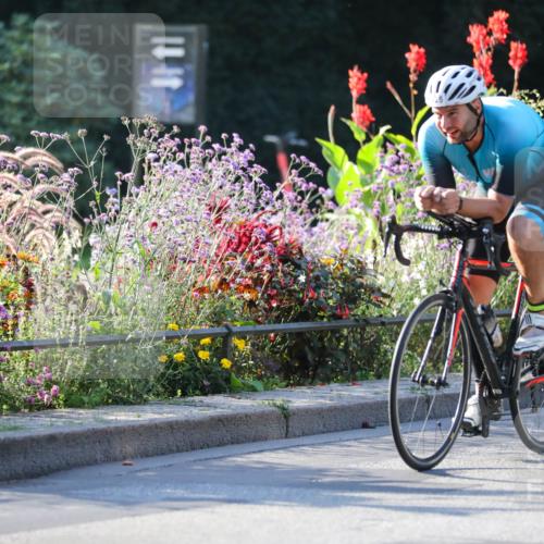 08.09.2024 - Stadtparktriathlon Zöllner http://msf.ph/oto/7013990 08.09.2024 09:16:36 Radfahren 55, 98, 117, 125, 169 meine-sportfotos.de