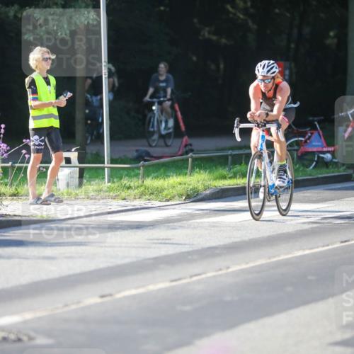 08.09.2024 - Stadtparktriathlon Zöllner http://msf.ph/oto/7014006 08.09.2024 09:16:41 Radfahren 55, 98 meine-sportfotos.de