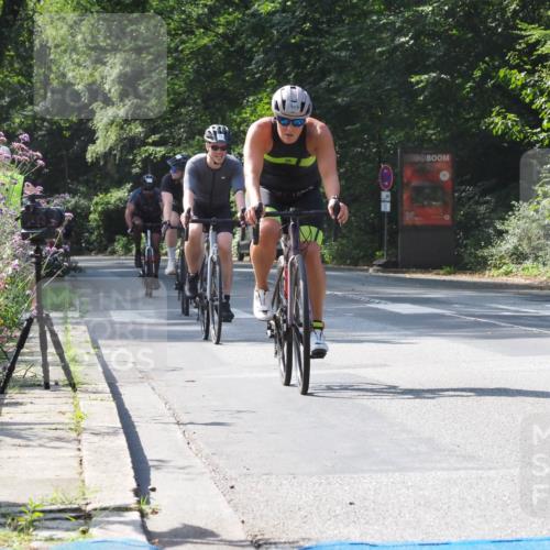 08.09.2024 - Stadtparktriathlon Zöllner http://msf.ph/oto/7014008 08.09.2024 12:14:31 Radfahren 701, 702, 714, 784, 820, 904 meine-sportfotos.de