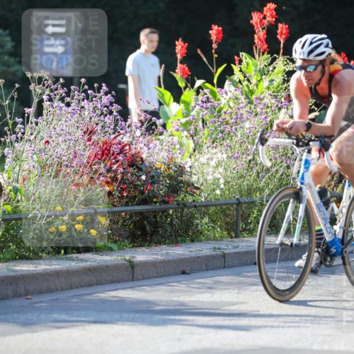 08.09.2024 - Stadtparktriathlon Zöllner http://msf.ph/oto/7014013 08.09.2024 09:16:42 Radfahren 98 meine-sportfotos.de