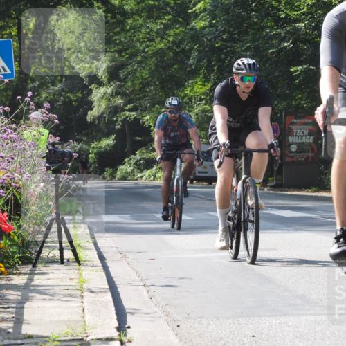 08.09.2024 - Stadtparktriathlon Zöllner http://msf.ph/oto/7014052 08.09.2024 12:14:33 Radfahren 701, 702, 714, 784, 820, 904 meine-sportfotos.de