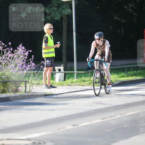 08.09.2024 - Stadtparktriathlon Zöllner http://msf.ph/oto/7014054 08.09.2024 09:17:08 Radfahren 27, 74, 85, 116, 141, 174 meine-sportfotos.de