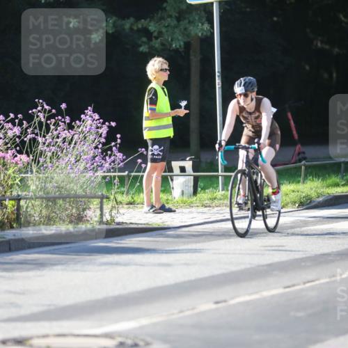 08.09.2024 - Stadtparktriathlon Zöllner http://msf.ph/oto/7014056 08.09.2024 09:17:08 Radfahren 27, 74, 85, 116, 141, 174 meine-sportfotos.de