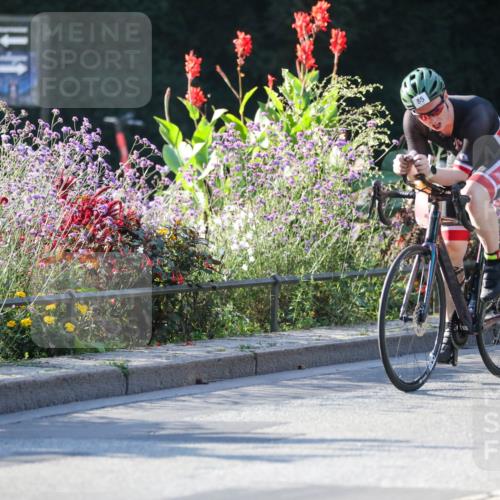 08.09.2024 - Stadtparktriathlon Zöllner http://msf.ph/oto/7014070 08.09.2024 09:17:11 Radfahren 27, 74, 85, 116, 141, 148, 174 meine-sportfotos.de