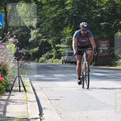 08.09.2024 - Stadtparktriathlon Zöllner http://msf.ph/oto/7014073 08.09.2024 12:14:34 Radfahren 701, 702, 714, 820, 904 meine-sportfotos.de