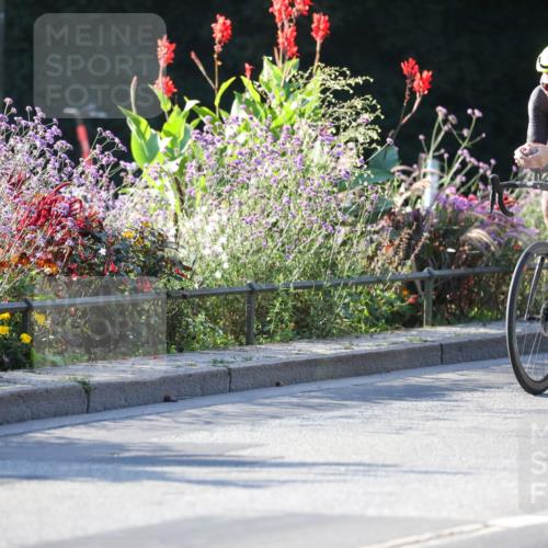 08.09.2024 - Stadtparktriathlon Zöllner http://msf.ph/oto/7014093 08.09.2024 09:17:14 Radfahren 27, 74, 85, 97, 116, 148, 174 meine-sportfotos.de