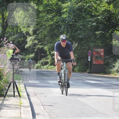 08.09.2024 - Stadtparktriathlon Zöllner http://msf.ph/oto/7014102 08.09.2024 12:14:44 Radfahren 754 meine-sportfotos.de