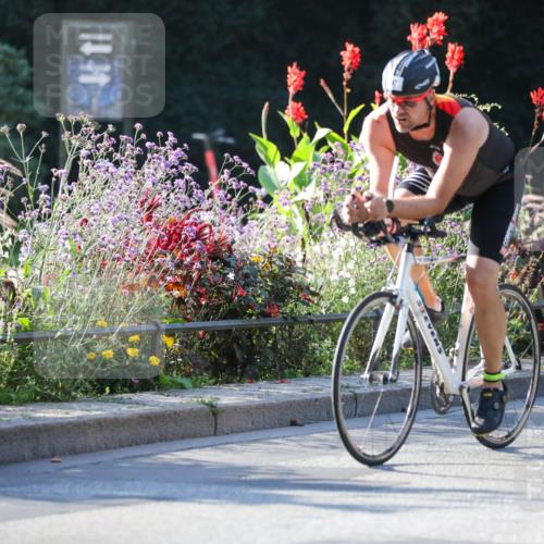 08.09.2024 - Stadtparktriathlon Zöllner http://msf.ph/oto/7014139 08.09.2024 09:17:23 Radfahren 97, 131, 148, 153 meine-sportfotos.de