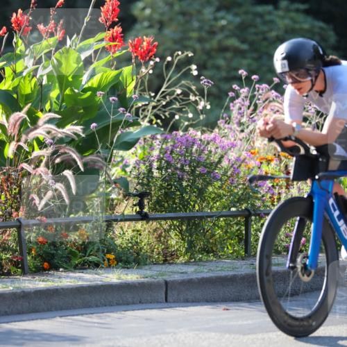 08.09.2024 - Stadtparktriathlon Zöllner http://msf.ph/oto/7014170 08.09.2024 09:17:34 Radfahren 101, 114, 119, 153, 172 meine-sportfotos.de
