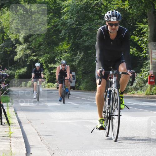 08.09.2024 - Stadtparktriathlon Zöllner http://msf.ph/oto/7014200 08.09.2024 12:15:08 Radfahren 744, 752, 764, 773, 795, 809 meine-sportfotos.de