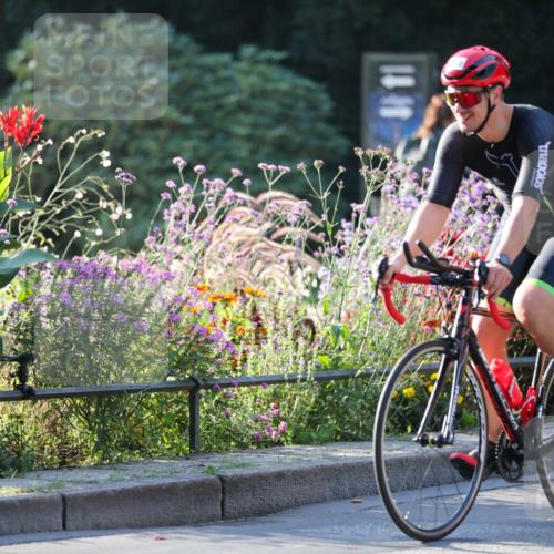 08.09.2024 - Stadtparktriathlon Zöllner http://msf.ph/oto/7014205 08.09.2024 09:17:42 Radfahren 42, 114, 119 meine-sportfotos.de