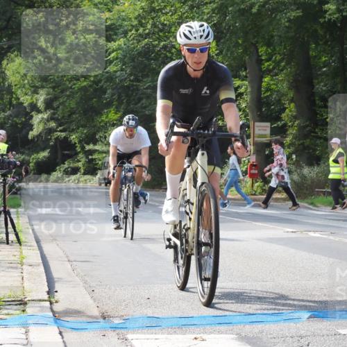 08.09.2024 - Stadtparktriathlon Zöllner http://msf.ph/oto/7014240 08.09.2024 12:15:11 Radfahren 744, 752, 764, 773, 795, 809 meine-sportfotos.de