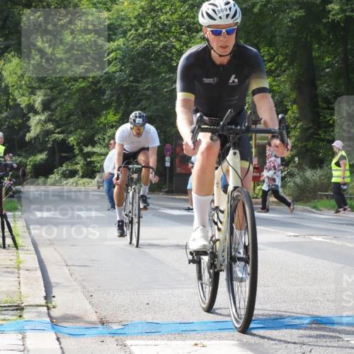 08.09.2024 - Stadtparktriathlon Zöllner http://msf.ph/oto/7014249 08.09.2024 12:15:12 Radfahren 744, 752, 764, 773, 795, 809 meine-sportfotos.de