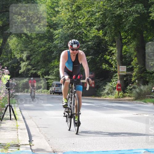 08.09.2024 - Stadtparktriathlon Zöllner http://msf.ph/oto/7014277 08.09.2024 12:15:21 Radfahren 763 meine-sportfotos.de