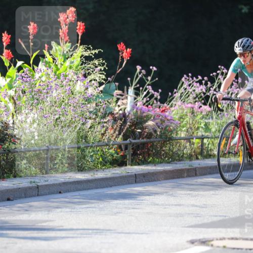 08.09.2024 - Stadtparktriathlon Zöllner http://msf.ph/oto/7014282 08.09.2024 09:18:09 Radfahren 60, 61, 100, 128, 140, 144 meine-sportfotos.de