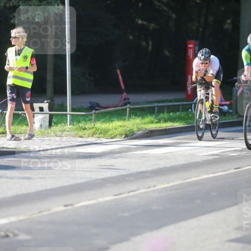 08.09.2024 - Stadtparktriathlon Zöllner http://msf.ph/oto/7014302 08.09.2024 09:18:14 Radfahren 60, 61, 124, 140, 144, 167 meine-sportfotos.de