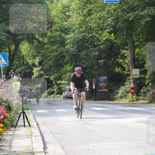 08.09.2024 - Stadtparktriathlon Zöllner http://msf.ph/oto/7014340 08.09.2024 12:15:43 Radfahren 650, 781, 930 meine-sportfotos.de