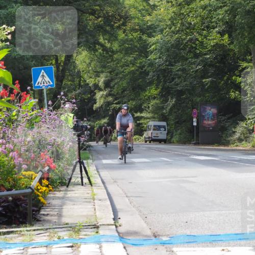 08.09.2024 - Stadtparktriathlon Zöllner http://msf.ph/oto/7014348 08.09.2024 12:15:48 Radfahren 650, 781, 789, 842, 930 meine-sportfotos.de