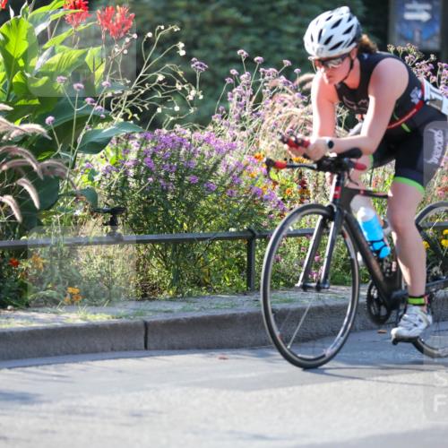 08.09.2024 - Stadtparktriathlon Zöllner http://msf.ph/oto/7014353 08.09.2024 09:18:24 Radfahren 124, 151, 159, 167 meine-sportfotos.de