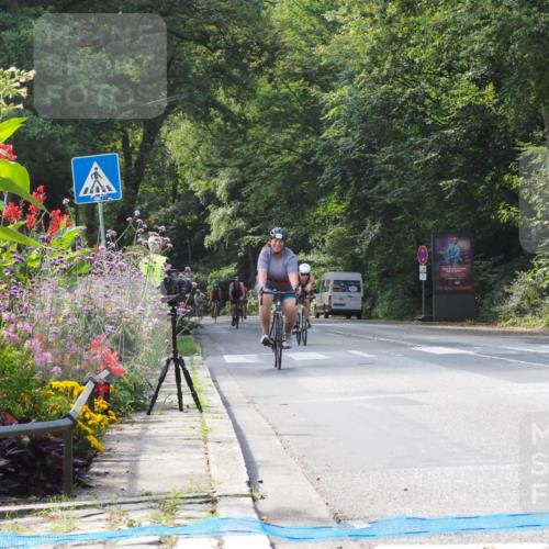 08.09.2024 - Stadtparktriathlon Zöllner http://msf.ph/oto/7014370 08.09.2024 12:15:48 Radfahren 650, 781, 789, 842, 930 meine-sportfotos.de