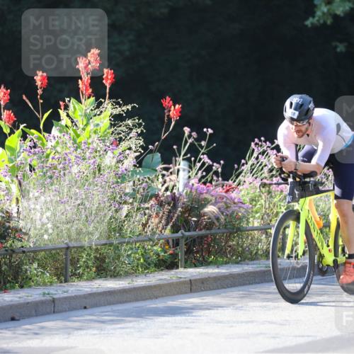 08.09.2024 - Stadtparktriathlon Zöllner http://msf.ph/oto/7014380 08.09.2024 09:18:49 Radfahren 18, 88 meine-sportfotos.de