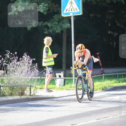08.09.2024 - Stadtparktriathlon Zöllner http://msf.ph/oto/7014426 08.09.2024 09:19:10 Radfahren 2, 106, 173 meine-sportfotos.de