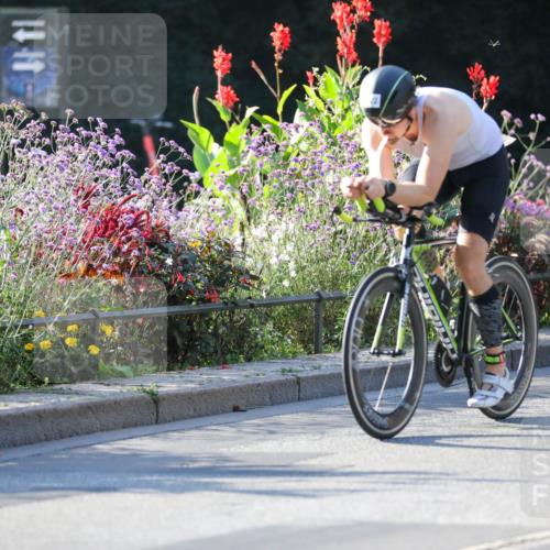 08.09.2024 - Stadtparktriathlon Zöllner http://msf.ph/oto/7014449 08.09.2024 09:19:23 Radfahren 58, 122, 132, 156, 157 meine-sportfotos.de