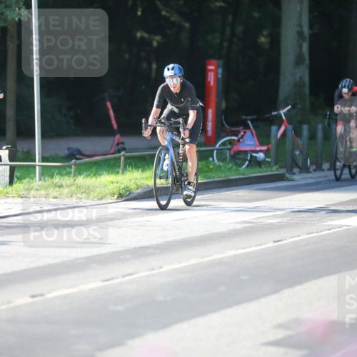 08.09.2024 - Stadtparktriathlon Zöllner http://msf.ph/oto/7014476 08.09.2024 09:19:30 Radfahren 132, 156, 157, 171 meine-sportfotos.de