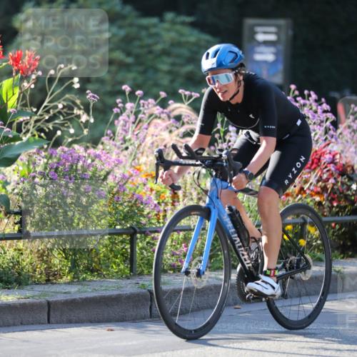 08.09.2024 - Stadtparktriathlon Zöllner http://msf.ph/oto/7014484 08.09.2024 09:19:31 Radfahren 132, 156, 157, 171 meine-sportfotos.de