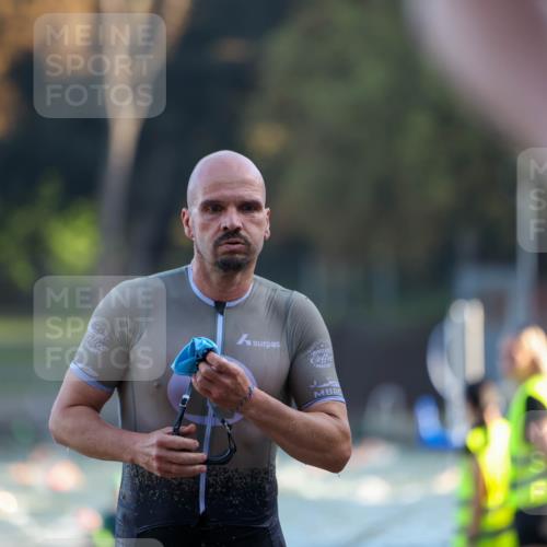 08.09.2024 - Stadtparktriathlon Michael Strokosch http://msf.ph/oto/7014593 08.09.2024 08:46:12 Schwimmen 32, 38, 51 meine-sportfotos.de