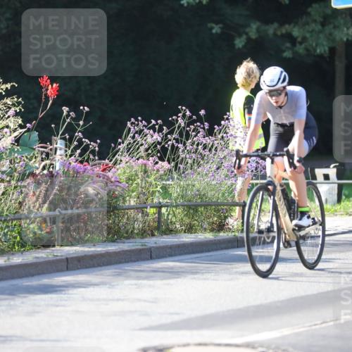 08.09.2024 - Stadtparktriathlon Zöllner http://msf.ph/oto/7014621 08.09.2024 09:20:45 Radfahren 93, 115, 120, 135, 152, 161 meine-sportfotos.de