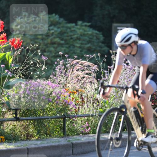 08.09.2024 - Stadtparktriathlon Zöllner http://msf.ph/oto/7014628 08.09.2024 09:20:46 Radfahren 6, 93, 115, 120, 135, 152, 161 meine-sportfotos.de