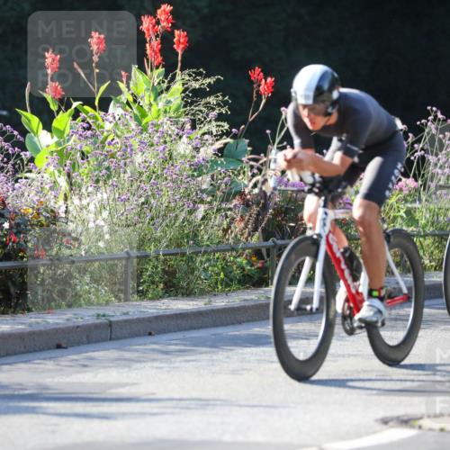 08.09.2024 - Stadtparktriathlon Zöllner http://msf.ph/oto/7014636 08.09.2024 09:20:49 Radfahren 6, 93, 115, 120, 135, 152, 161 meine-sportfotos.de