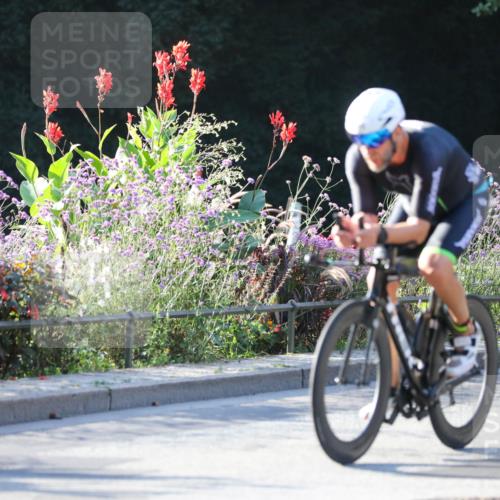 08.09.2024 - Stadtparktriathlon Zöllner http://msf.ph/oto/7014646 08.09.2024 09:20:52 Radfahren 6, 93, 115, 120, 135, 161 meine-sportfotos.de