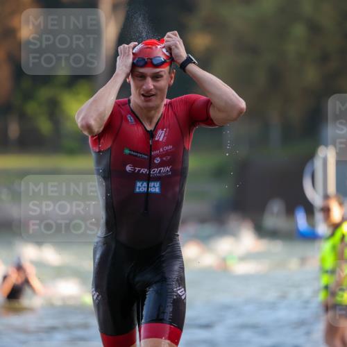 08.09.2024 - Stadtparktriathlon Michael Strokosch http://msf.ph/oto/7014649 08.09.2024 08:46:14 Schwimmen 1, 38, 51, 62 meine-sportfotos.de