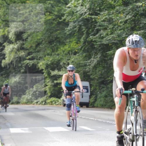 08.09.2024 - Stadtparktriathlon Zöllner http://msf.ph/oto/7014677 08.09.2024 12:19:16 Radfahren 762, 777, 779, 804, 816, 863, 876 meine-sportfotos.de