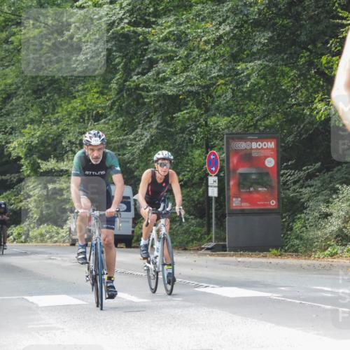 08.09.2024 - Stadtparktriathlon Zöllner http://msf.ph/oto/7014707 08.09.2024 12:19:23 Radfahren 762, 777, 803, 863, 879, 890 meine-sportfotos.de