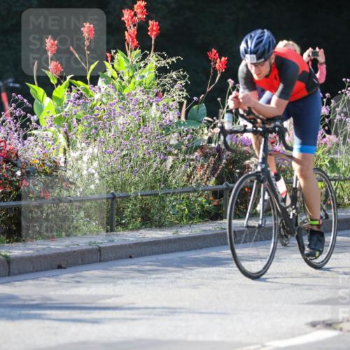 08.09.2024 - Stadtparktriathlon Zöllner http://msf.ph/oto/7014717 08.09.2024 09:21:29 Radfahren 109, 113, 127, 146 meine-sportfotos.de