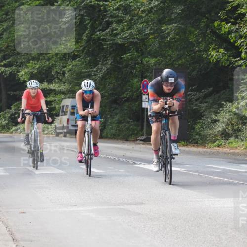 08.09.2024 - Stadtparktriathlon Zöllner http://msf.ph/oto/7014728 08.09.2024 12:19:28 Radfahren 762, 803, 862, 863, 879, 890 meine-sportfotos.de