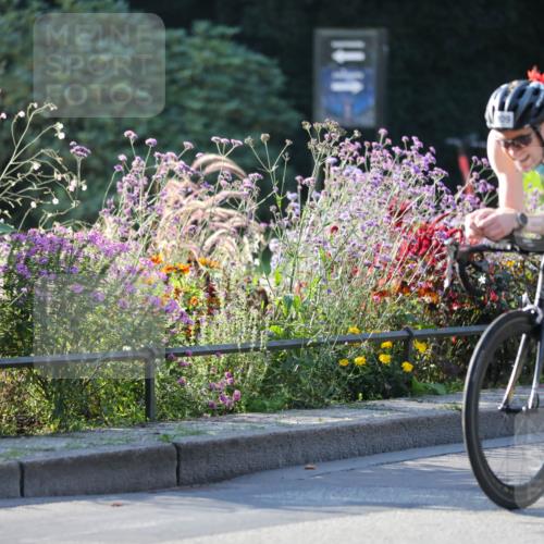 08.09.2024 - Stadtparktriathlon Zöllner http://msf.ph/oto/7014739 08.09.2024 09:21:40 Radfahren 16, 103, 109 meine-sportfotos.de