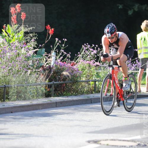 08.09.2024 - Stadtparktriathlon Zöllner http://msf.ph/oto/7014906 08.09.2024 09:22:59 Radfahren 94, 121, 123 meine-sportfotos.de