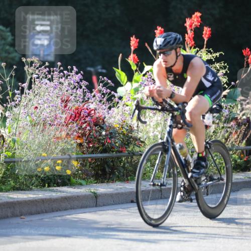 08.09.2024 - Stadtparktriathlon Zöllner http://msf.ph/oto/7014918 08.09.2024 09:23:02 Radfahren 94, 121 meine-sportfotos.de