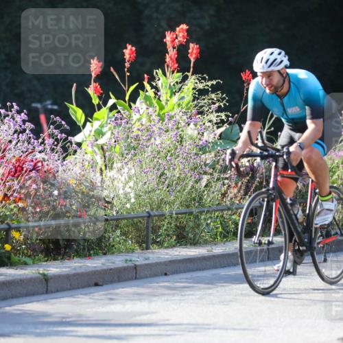 08.09.2024 - Stadtparktriathlon Zöllner http://msf.ph/oto/7014938 08.09.2024 09:23:23 Radfahren 98, 116, 125 meine-sportfotos.de