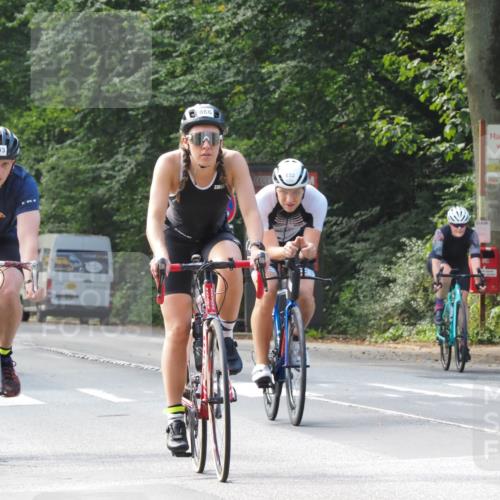08.09.2024 - Stadtparktriathlon Zöllner http://msf.ph/oto/7014959 08.09.2024 12:19:50 Radfahren 759, 761, 765, 786, 818, 832, 836, 837, 843, 866, 925 meine-sportfotos.de