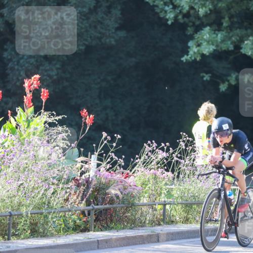 08.09.2024 - Stadtparktriathlon Zöllner http://msf.ph/oto/7014980 08.09.2024 09:25:01 Radfahren 92, 106, 124, 140, 144, 151 meine-sportfotos.de