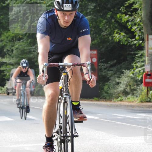 08.09.2024 - Stadtparktriathlon Zöllner http://msf.ph/oto/7014987 08.09.2024 12:19:51 Radfahren 759, 761, 765, 786, 798, 818, 832, 836, 837, 866, 925 meine-sportfotos.de