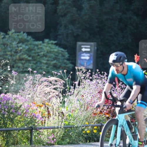 08.09.2024 - Stadtparktriathlon Zöllner http://msf.ph/oto/7015029 08.09.2024 09:25:12 Radfahren 101, 124, 140 meine-sportfotos.de