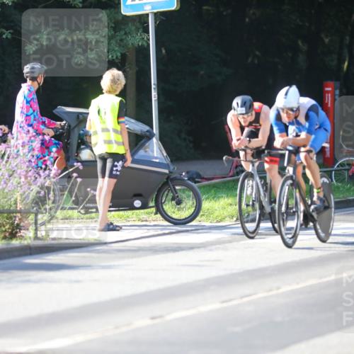 08.09.2024 - Stadtparktriathlon Zöllner http://msf.ph/oto/7015076 08.09.2024 09:25:46 Radfahren 91, 102, 105, 110, 141, 158, 167 meine-sportfotos.de