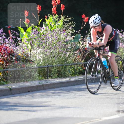 08.09.2024 - Stadtparktriathlon Zöllner http://msf.ph/oto/7015099 08.09.2024 09:25:52 Radfahren 91, 105, 141, 158, 167 meine-sportfotos.de